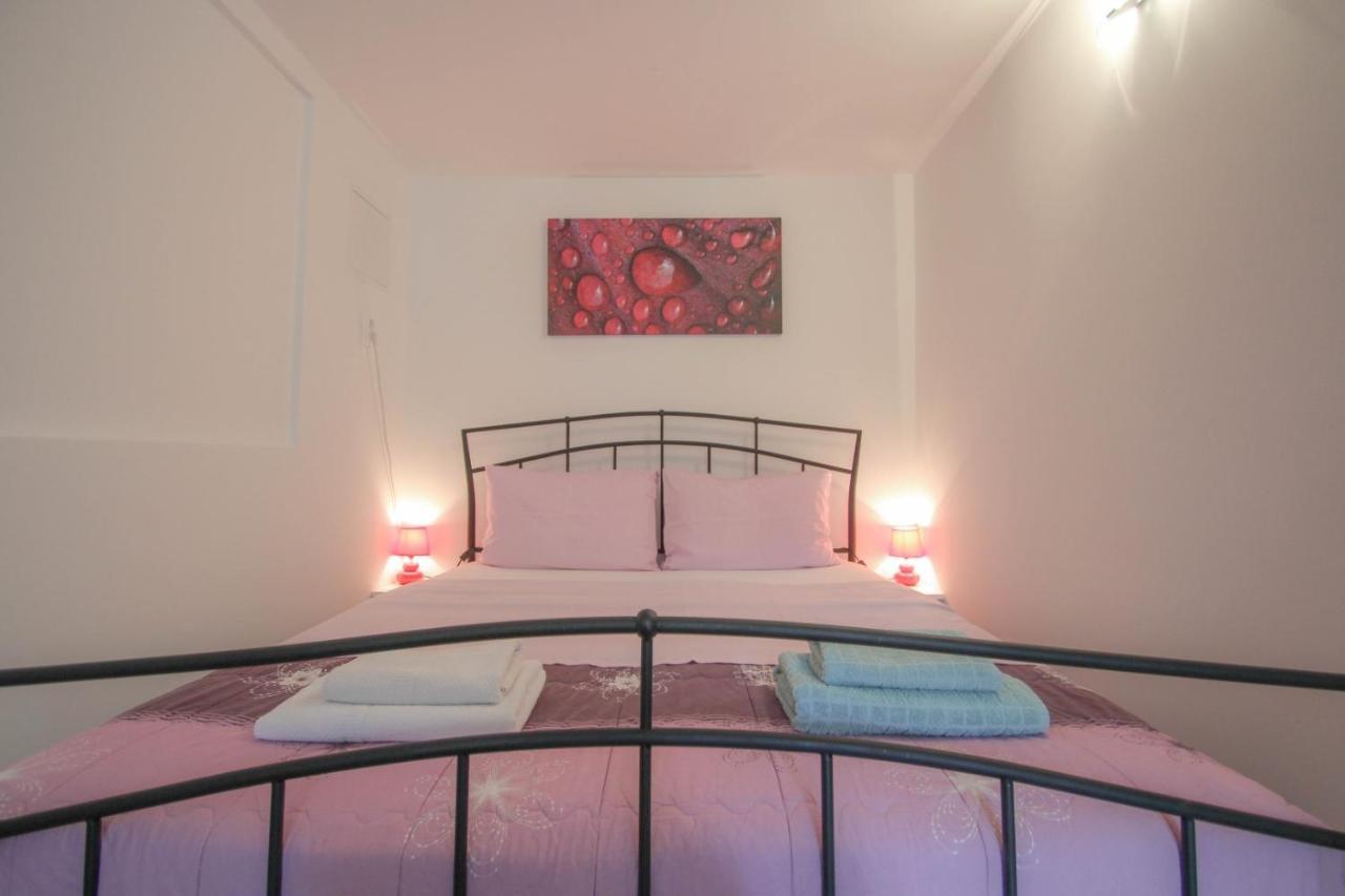 Carla Guest House Novigrad  ภายนอก รูปภาพ