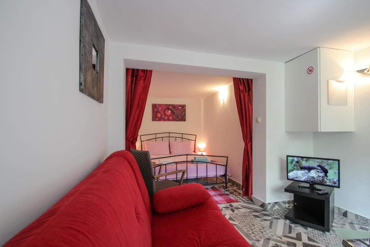 Carla Guest House Novigrad  ภายนอก รูปภาพ